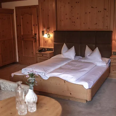 Metzgerwirt Мини-отель Хиппах